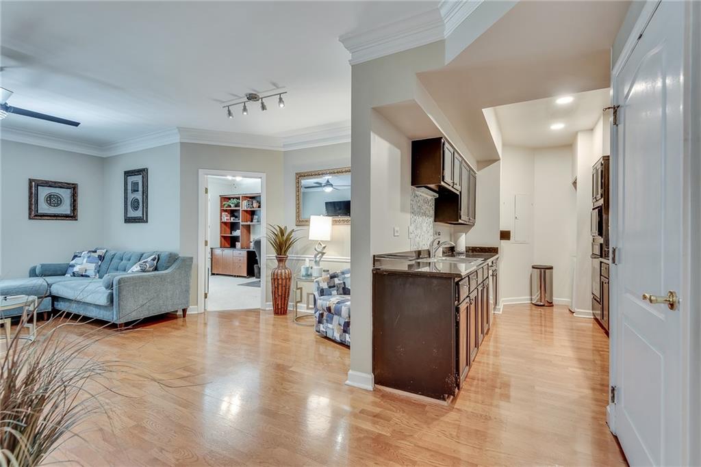 175 15th Street NE Unit 411