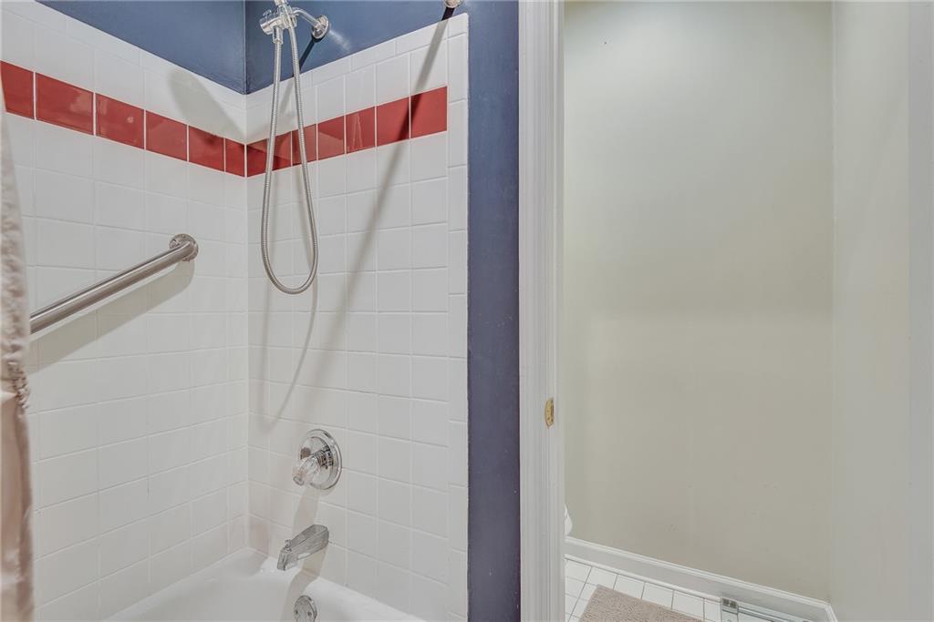 175 15th Street NE Unit 411