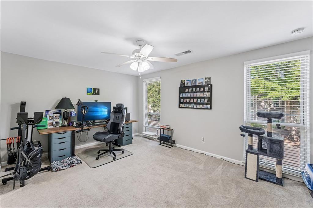 1119 Riverbend Club Drive SE