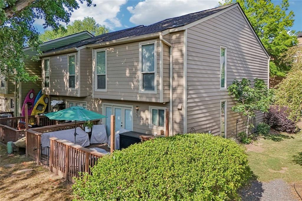 1119 Riverbend Club Drive SE