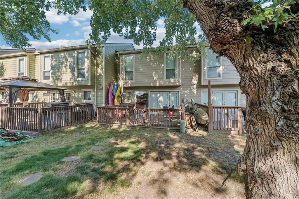 1119 Riverbend Club Drive SE