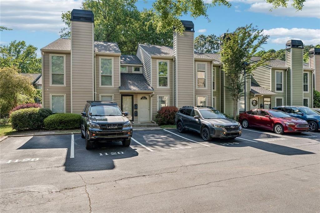 1119 Riverbend Club Drive SE