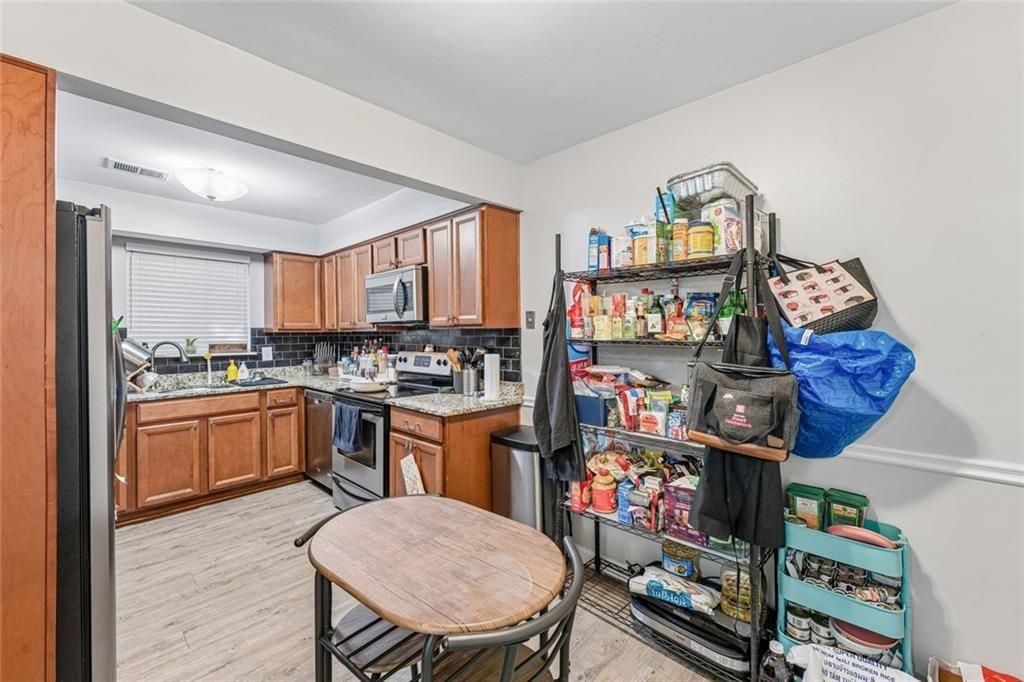 1119 Riverbend Club Drive SE
