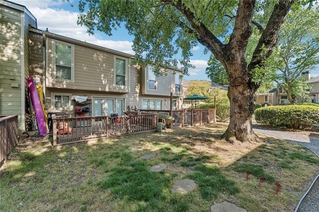 1119 Riverbend Club Drive SE