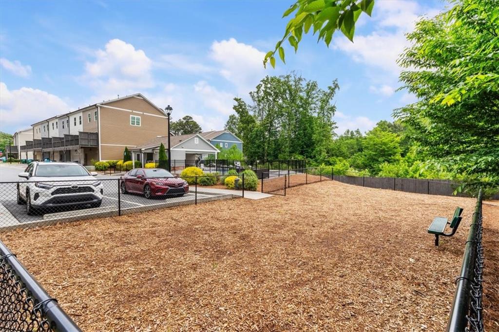 3835 Oxford Circle