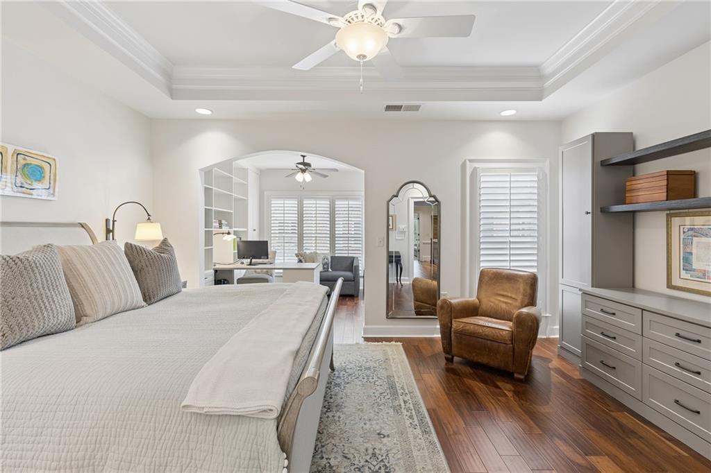 706 Creekgarden Court