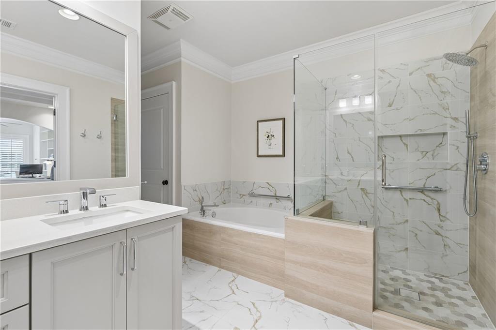 706 Creekgarden Court