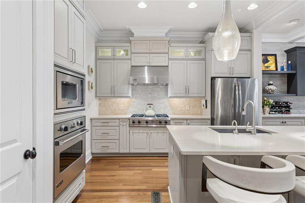 706 Creekgarden Court