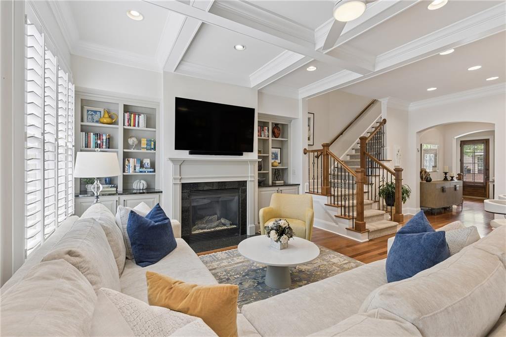 706 Creekgarden Court