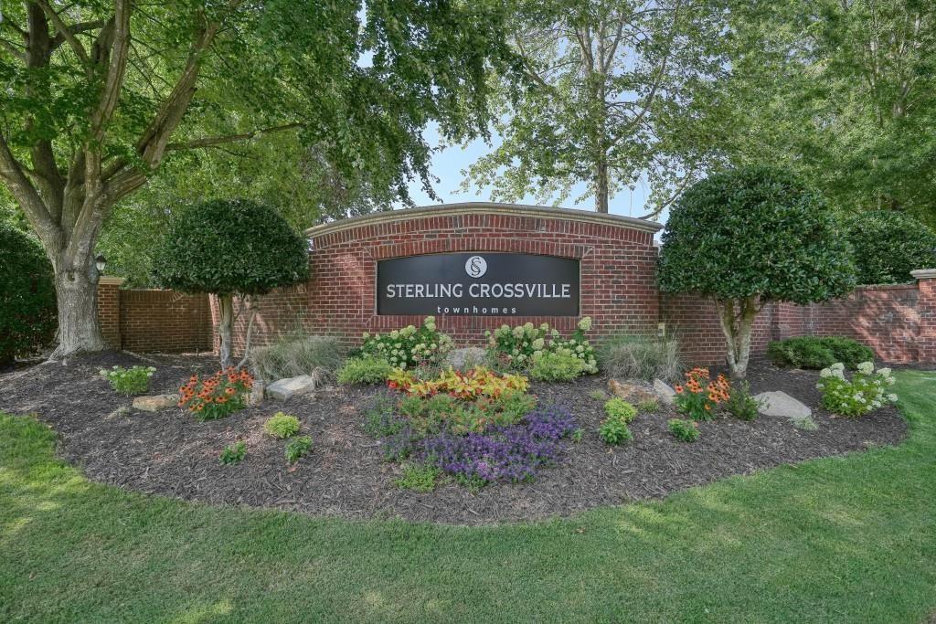 8000 Lexington Drive