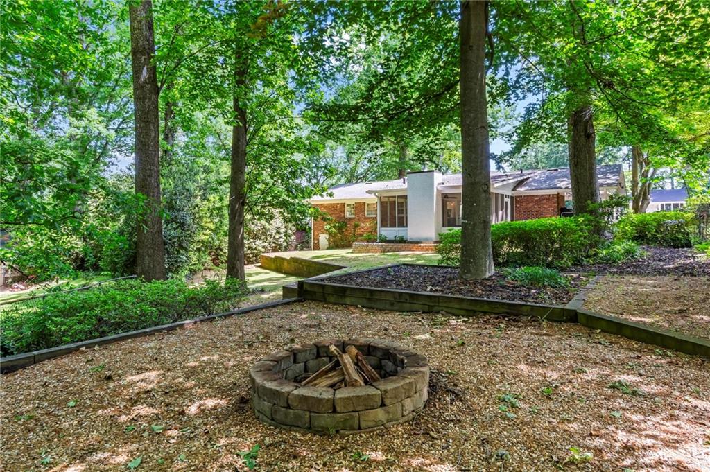 3932 Admiral Drive