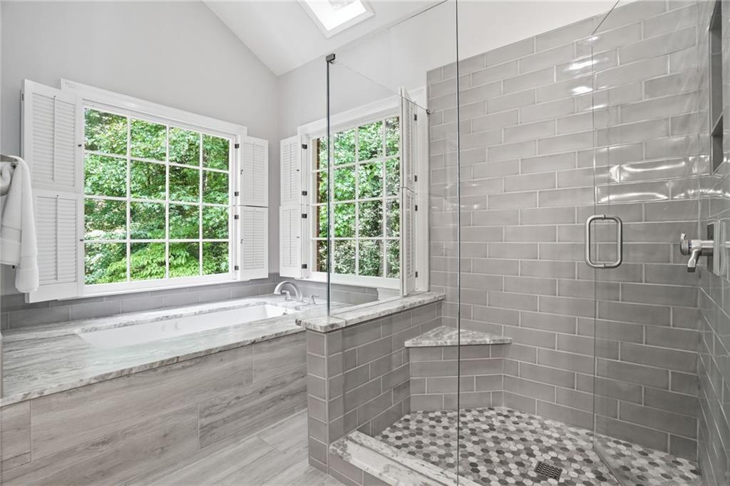 425 Tapestry Trail
