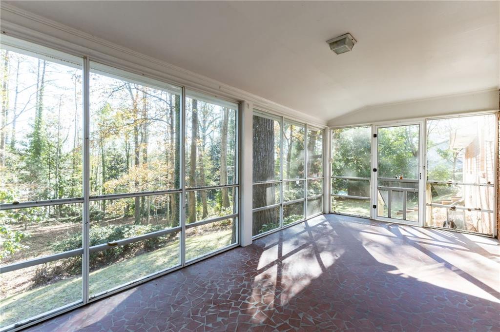 6395 Colewood Court