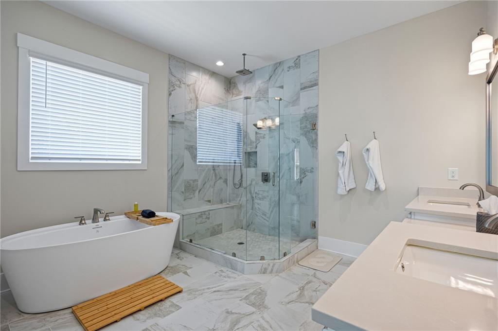 106 Summit View Court