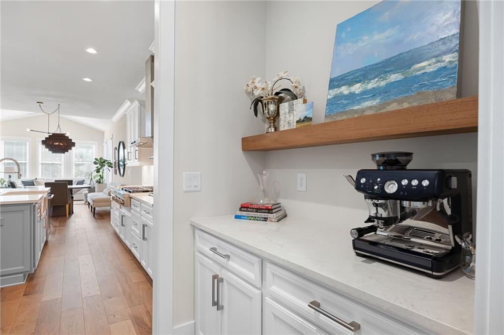 106 Summit View Court