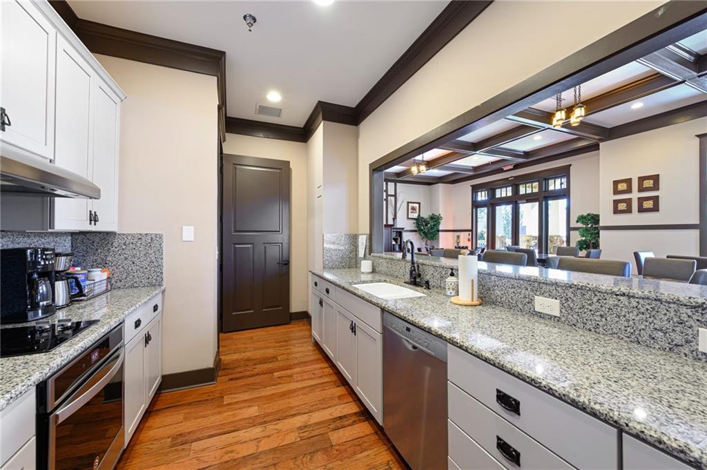 106 Summit View Court