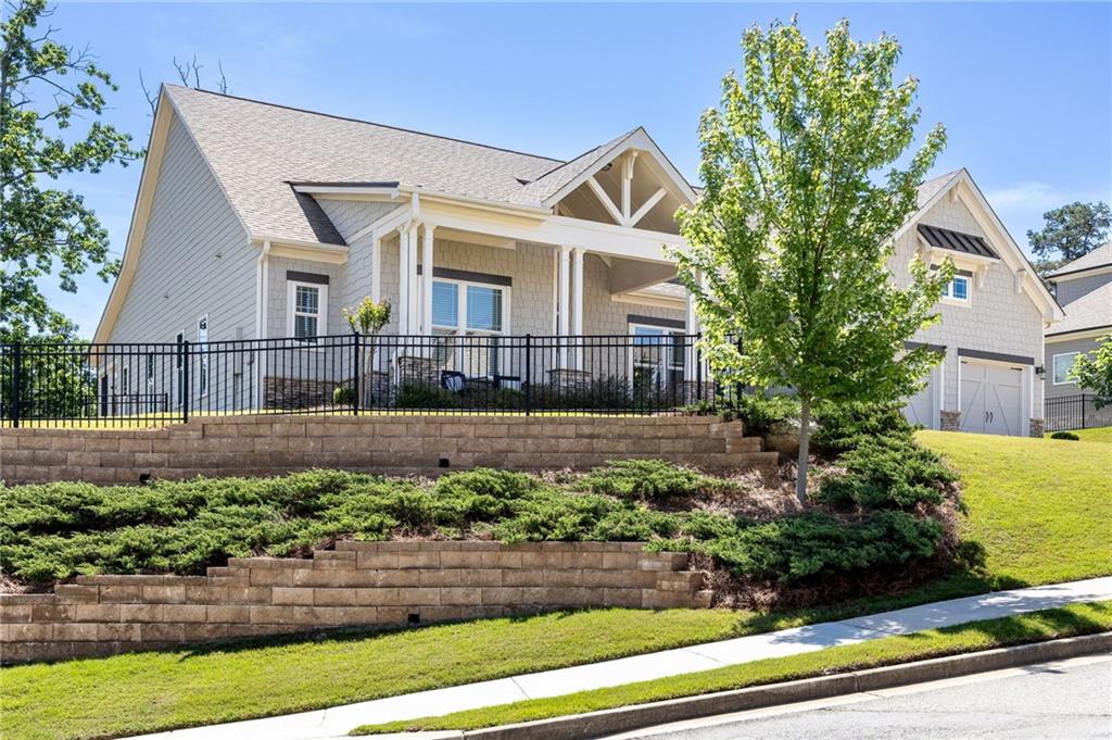 106 Summit View Court
