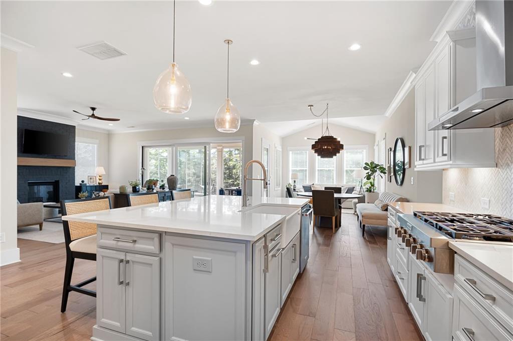 106 Summit View Court