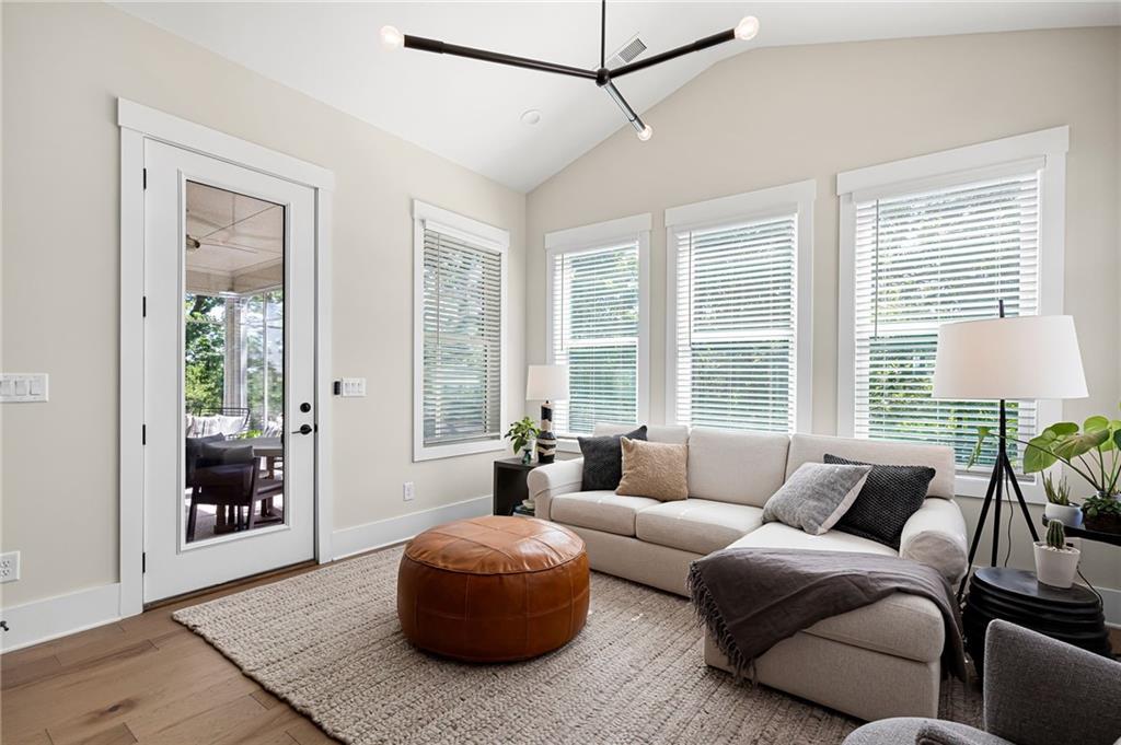 106 Summit View Court