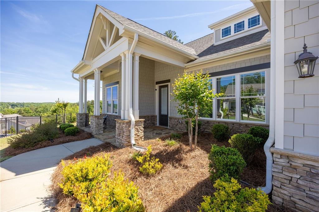 106 Summit View Court