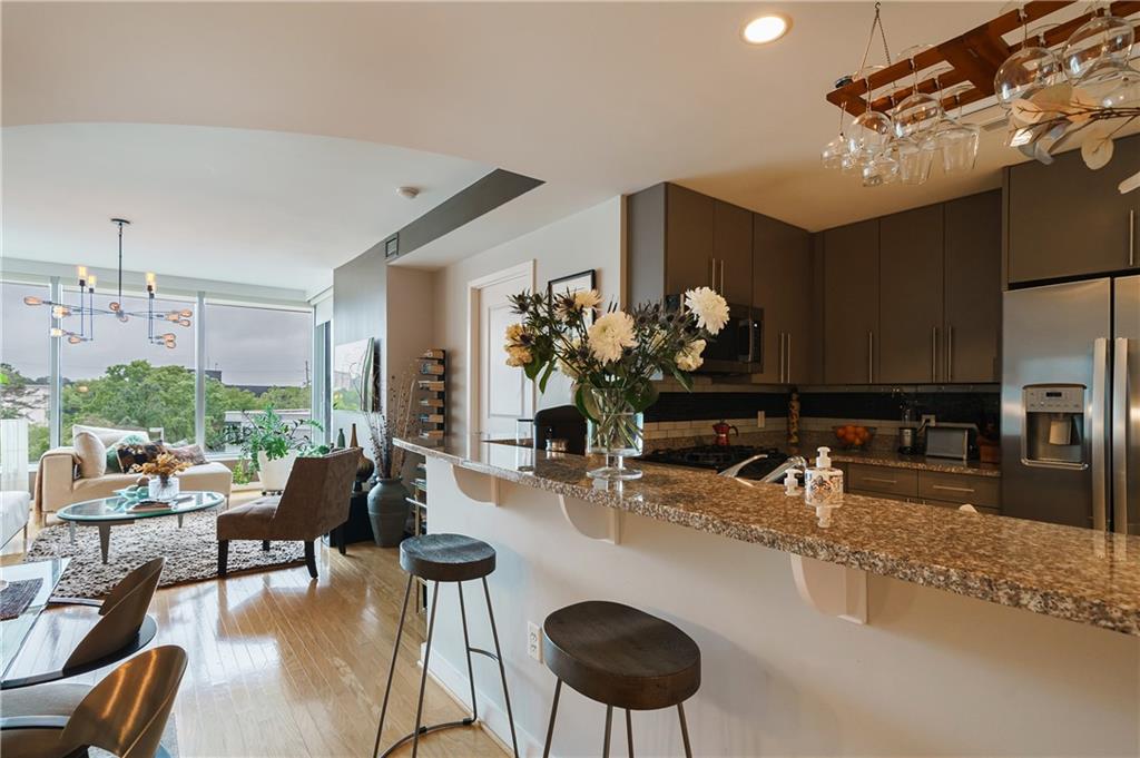 3338 Peachtree Road NE Unit 710