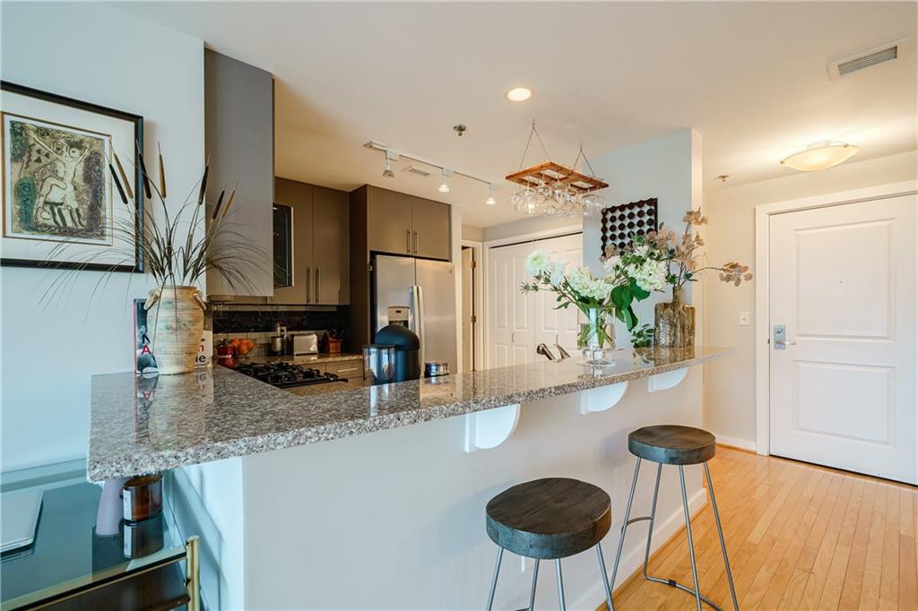 3338 Peachtree Road NE Unit 710