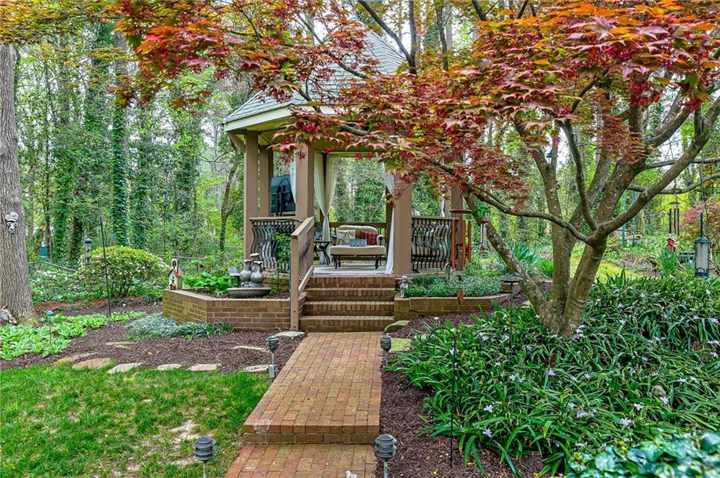195 Stone Mill Trail