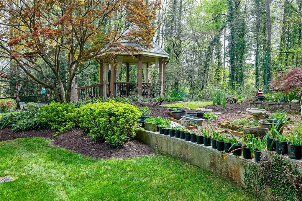 195 Stone Mill Trail