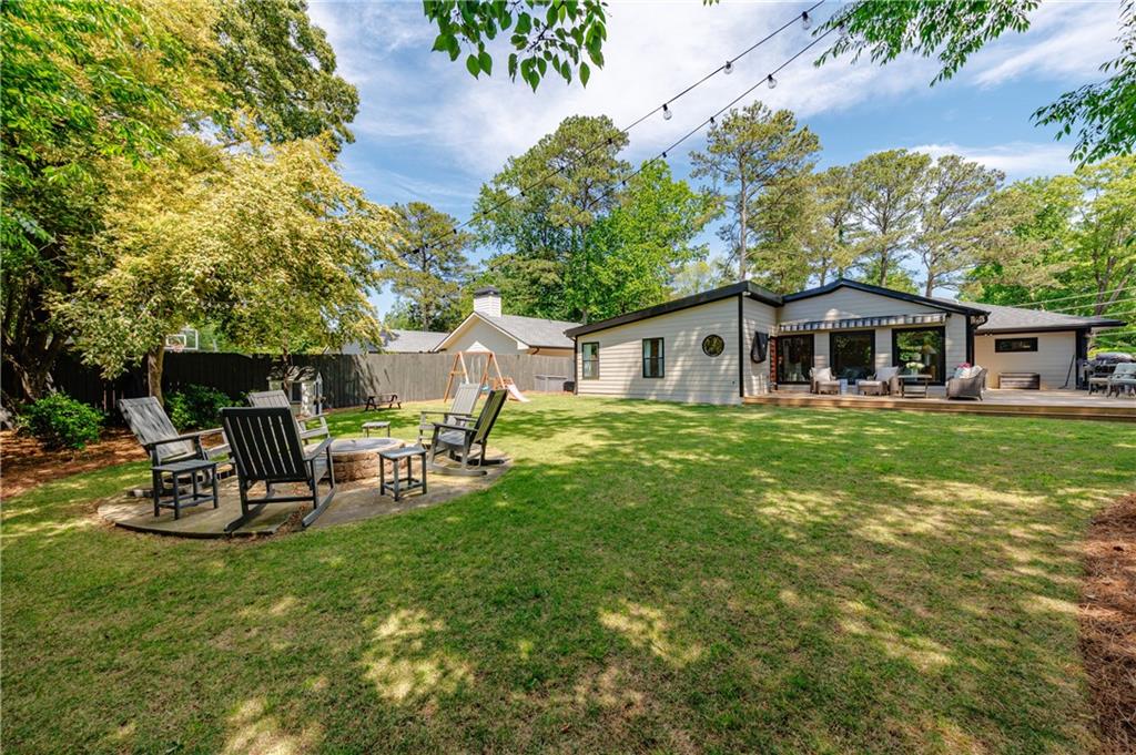2334 Cortez Way NE