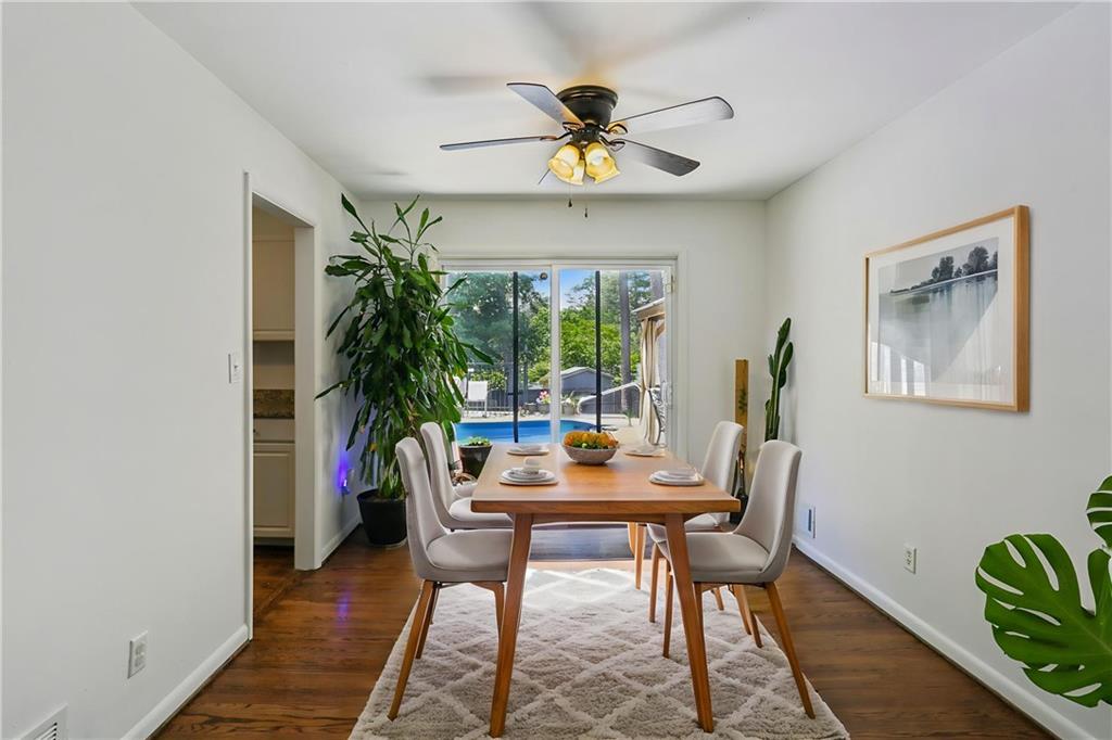 2740 Frontier Trail