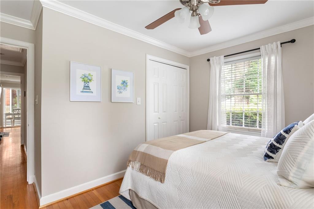 374 Lofton Road NW
