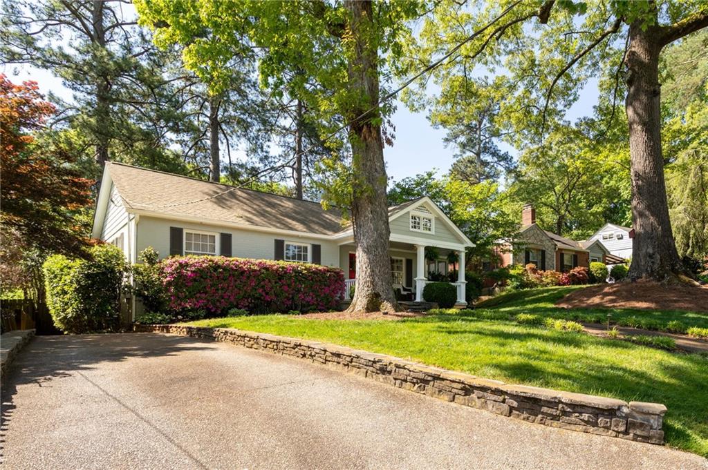 374 Lofton Road NW