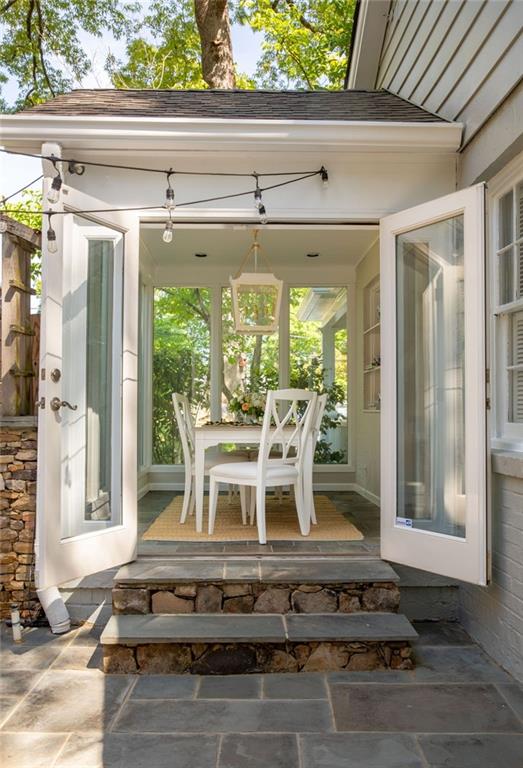 374 Lofton Road NW