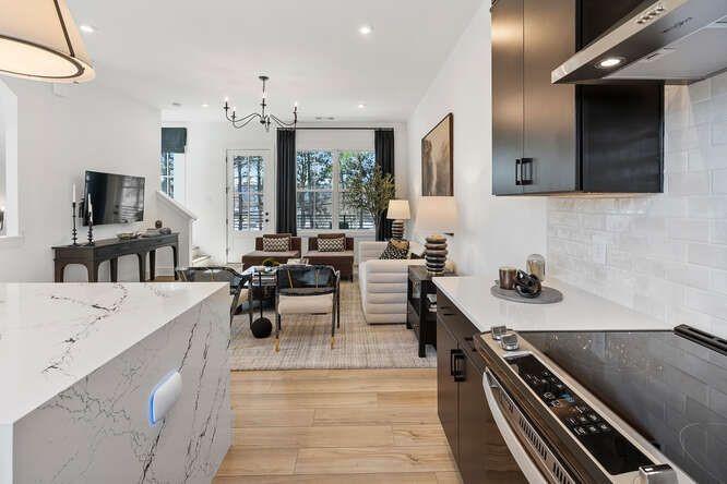 2700 Mackintosh Court Unit 35