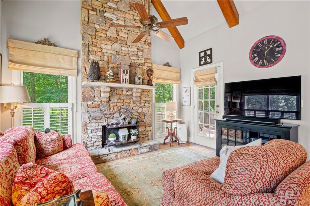 1354 Baileys Corner