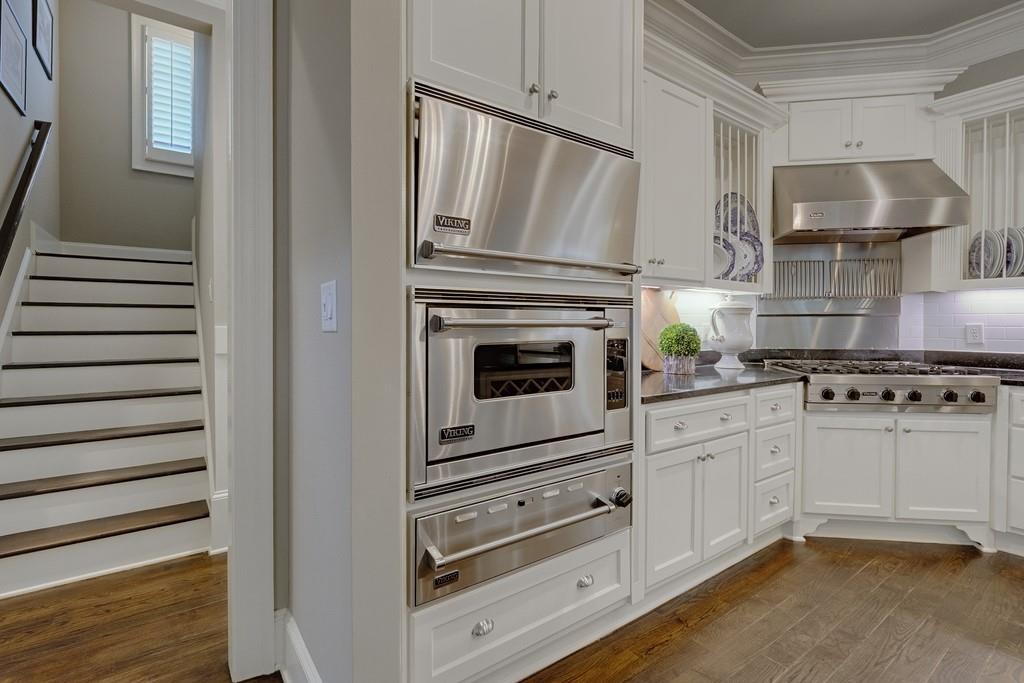 110 Windsor Cove