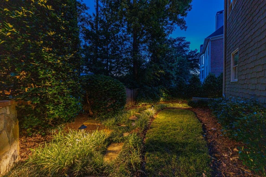 110 Windsor Cove