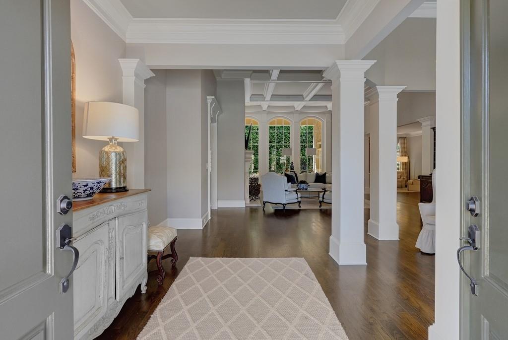 110 Windsor Cove