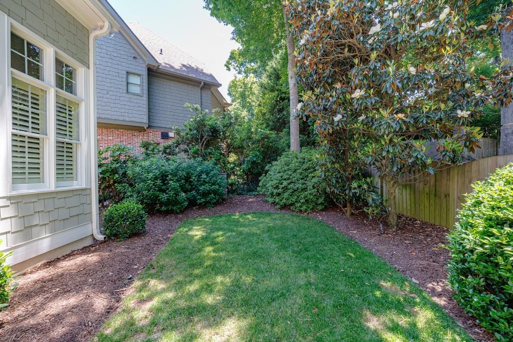 110 Windsor Cove