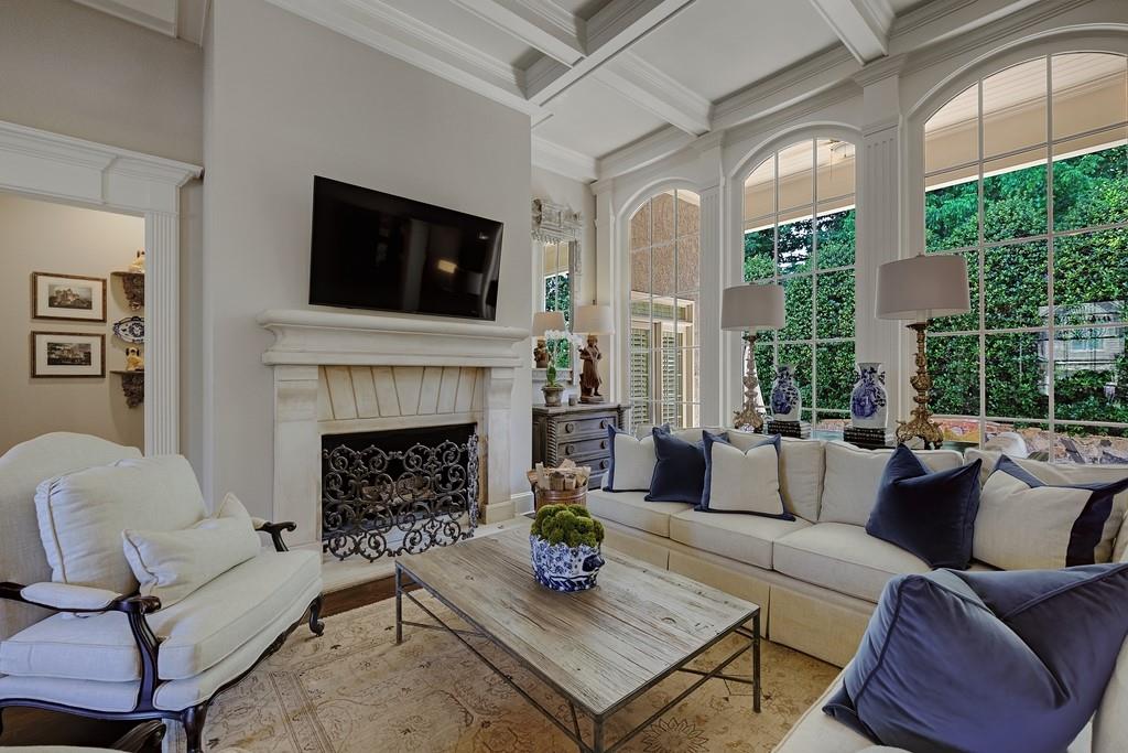 110 Windsor Cove