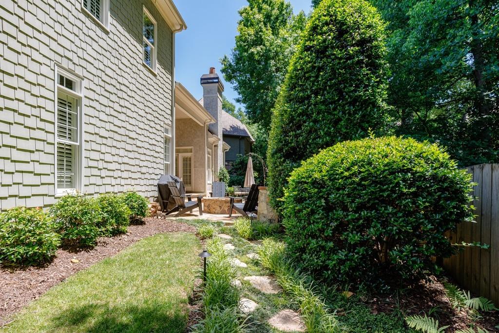 110 Windsor Cove