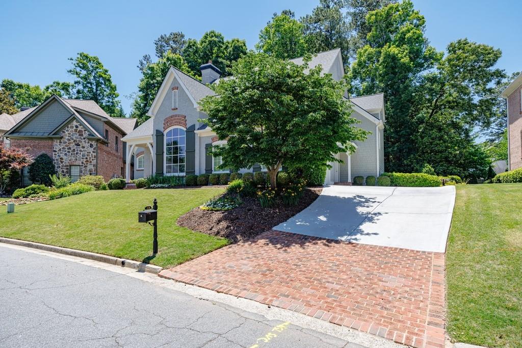 110 Windsor Cove