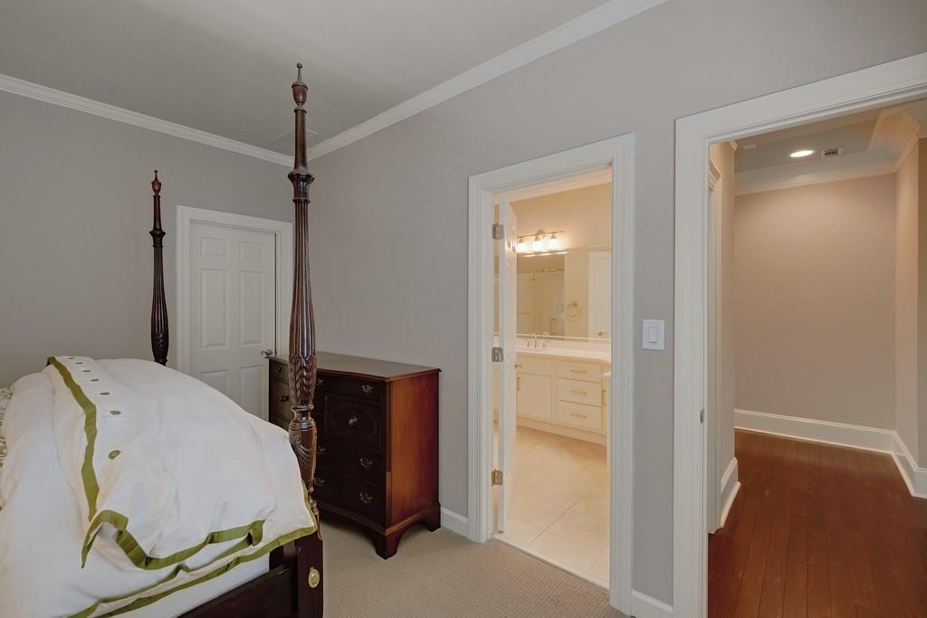 110 Windsor Cove