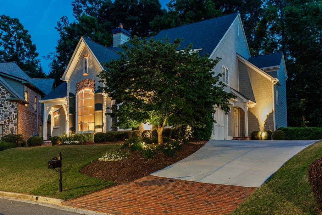 110 Windsor Cove