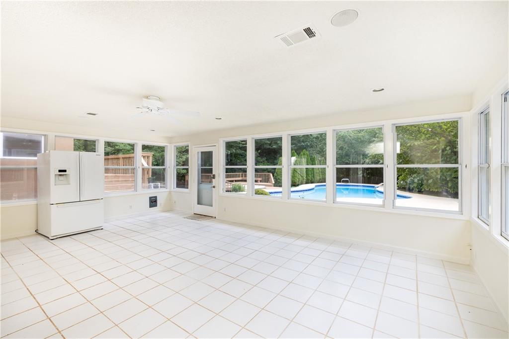 1373 Colony Drive