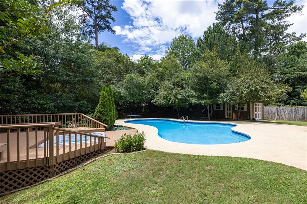 1373 Colony Drive