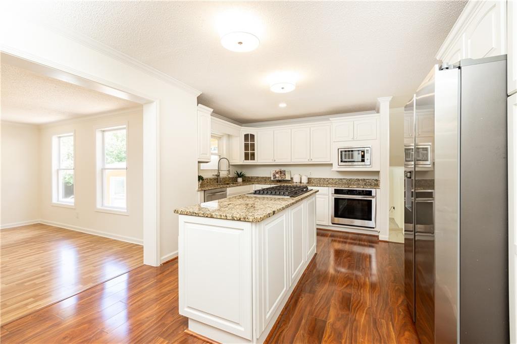 1373 Colony Drive