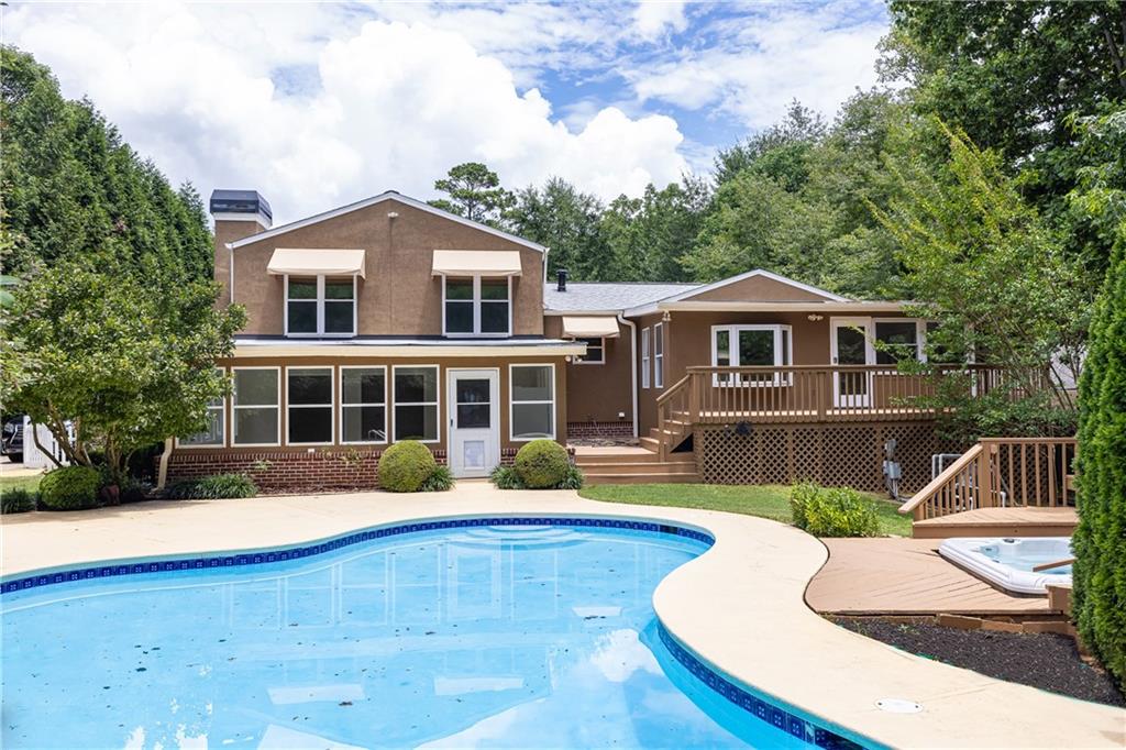 1373 Colony Drive