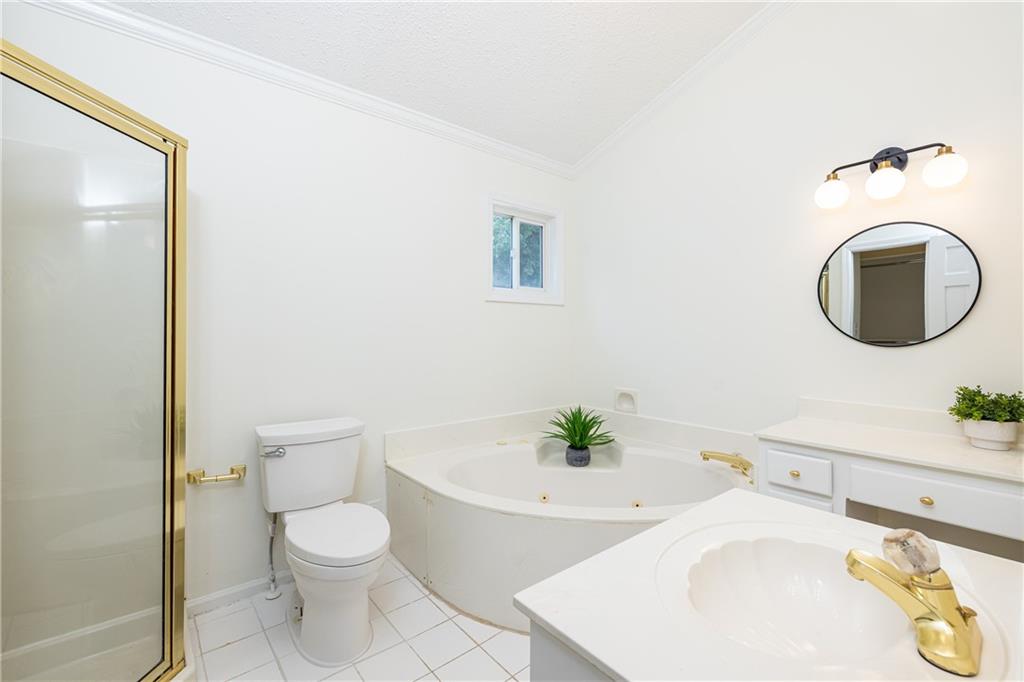 1373 Colony Drive