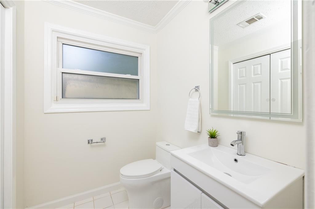 1373 Colony Drive